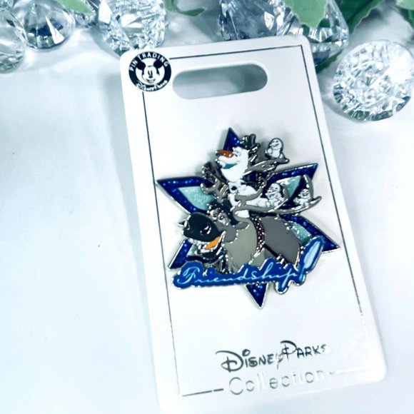 Disney Frozen Friendship Olaf the Snowman and Sven the Reindeer Pin - Picture 2 of 7